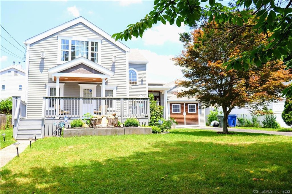 34 Grandview Ave, Bridgeport, CT 06606 - photo 1