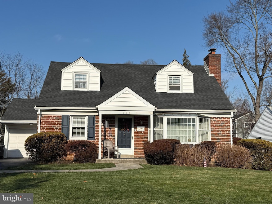 128 Clemson Rd, Bryn Mawr, PA 19010 - photo 1
