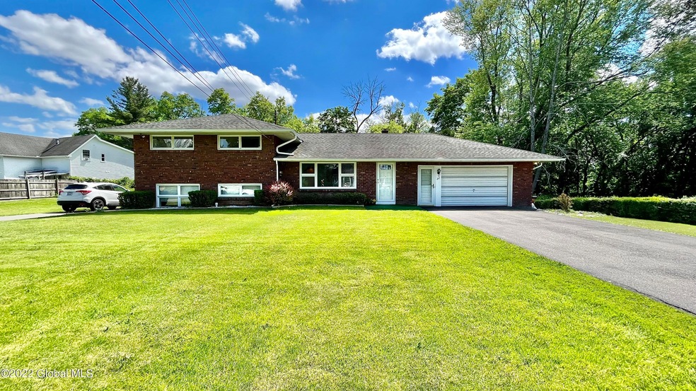 22 Golder St, Albany, NY 12209 - photo 1