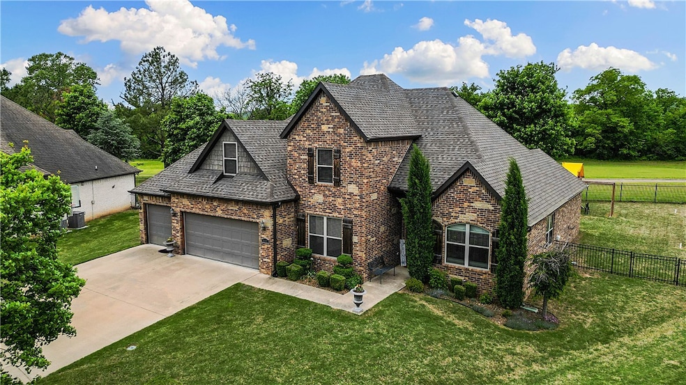 Sold $581,000 • Co-Listing Agent