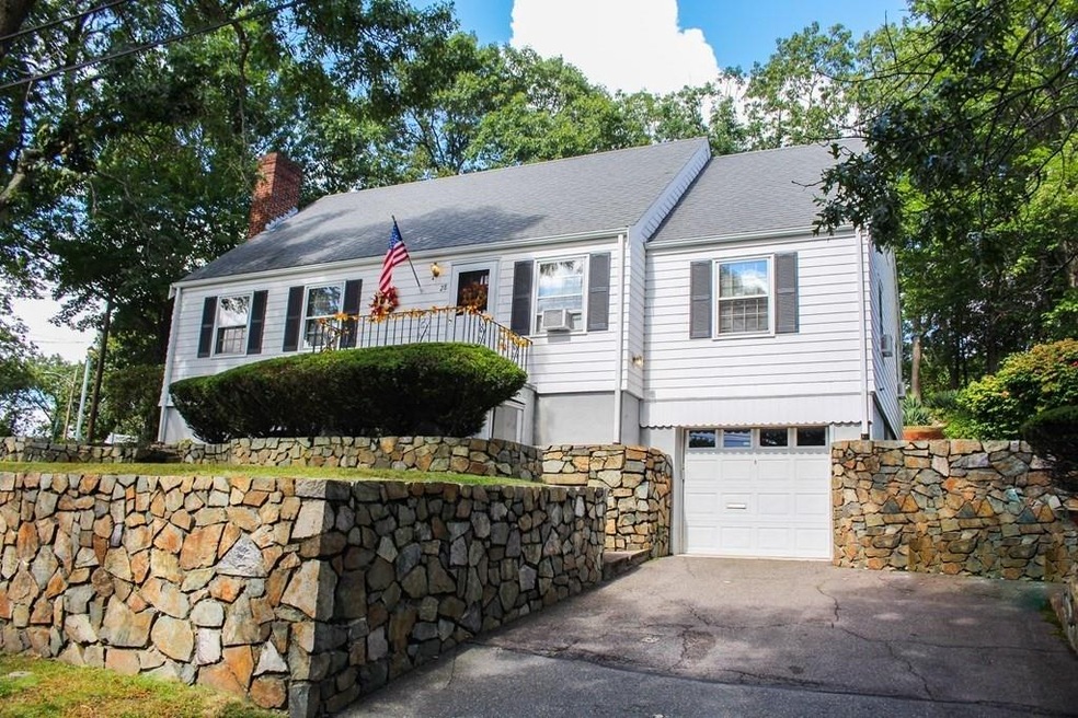 28 Grove St, Saugus, MA 01906 - photo 1