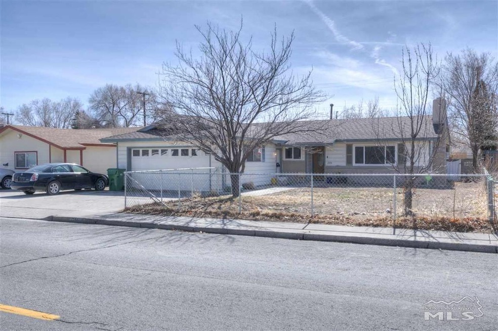 255 York Way, Sparks, NV 89431 - photo 1