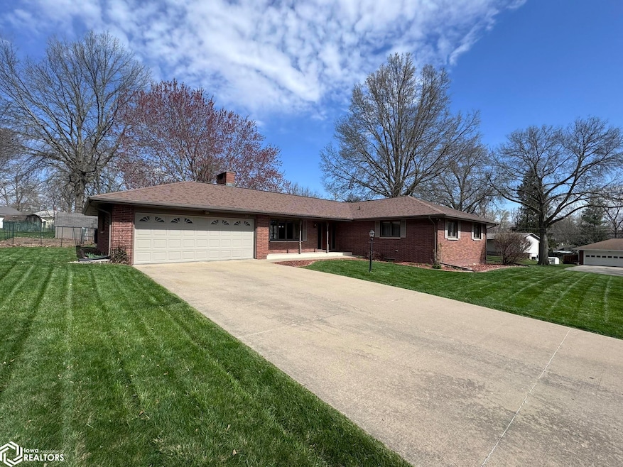Sold $305,000