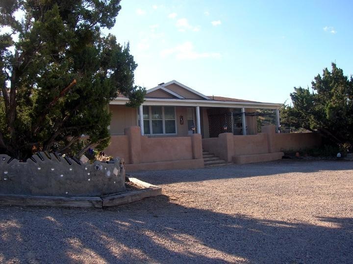140 Camino de Las Huertas, Placitas, NM 87043 - photo 1
