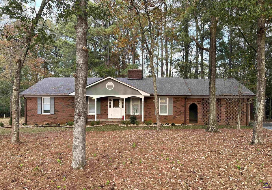 5441 Riverside Dr, Macon, GA 31210 - photo 1