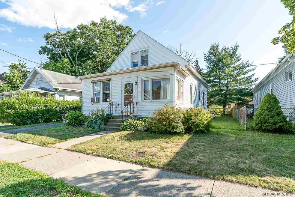 38 Dartmouth St, Albany, NY 12209 - photo 1