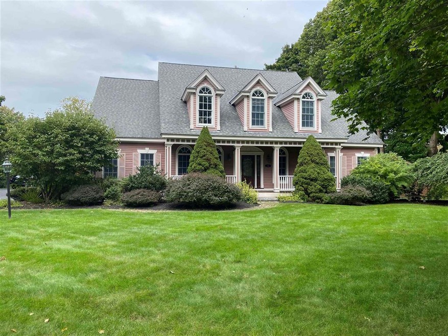 890 Central Rd, Rye Beach, NH 03871 - photo 1