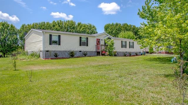 90 Lamonda Dr, Hendersonville, NC 28792 - photo 1