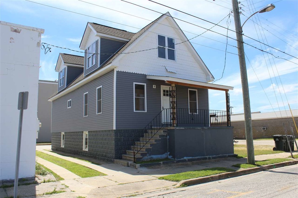314 W Schellenger Ave, Wildwood, NJ 08260 - photo 1