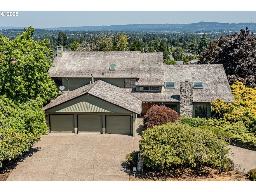 12357 SW Duchilly Ct, Portland, OR 97224 - photo 1