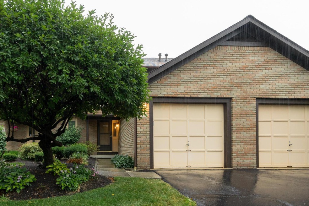 1602 Six Point Ct Worthington OH (25 of