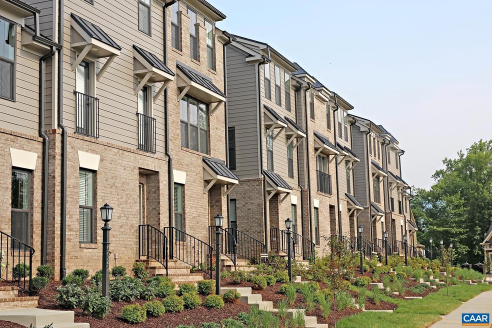 6019 Bicknell St, Crozet, VA 22932 - photo 1