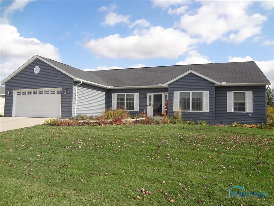 1212 Lillian Ln, Wauseon, OH 43567 - photo 1