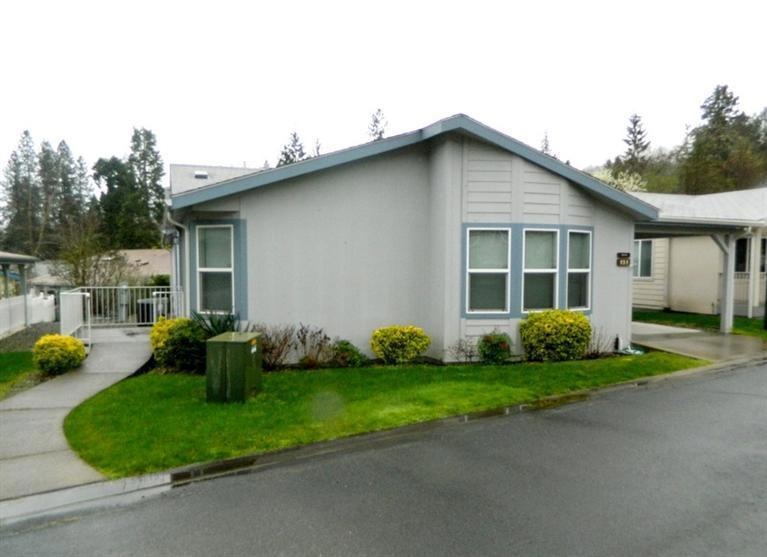 151 NW Wrightwood Cir, Grants Pass, OR 97526 - photo 1