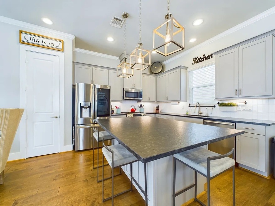 416 W 28th St unit A, Houston, TX 77008 - photo 1