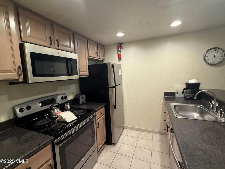 2112 kitchen