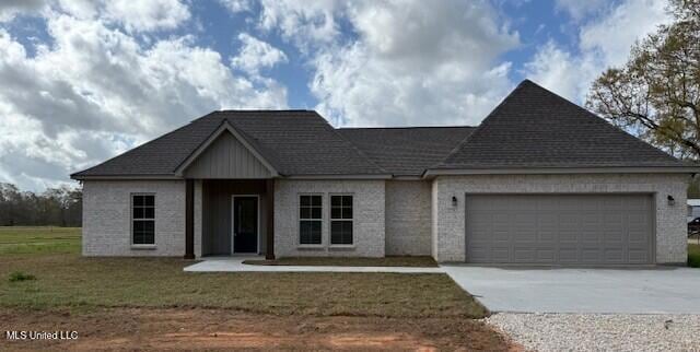 Pending $299,900