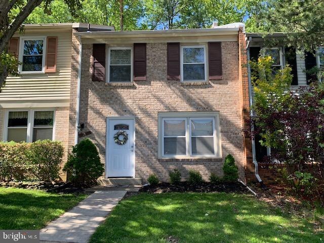 2047 Mayflower Dr, Woodbridge, VA 22192 - photo 1