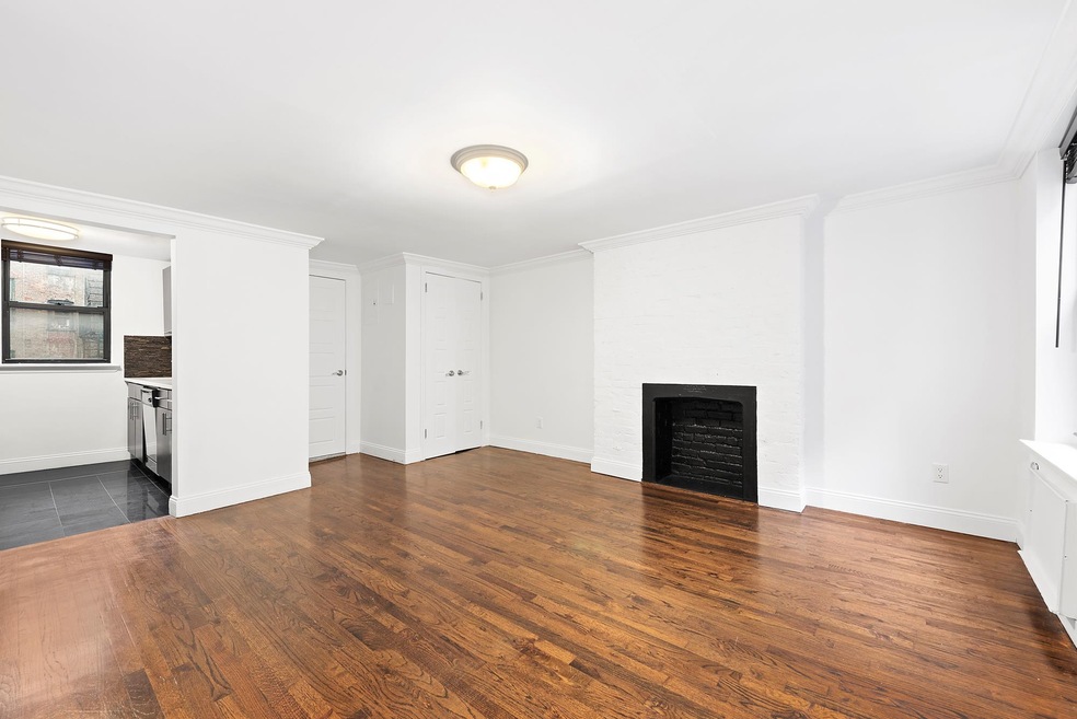 237 E 24th St unit 3R, New York, NY 10010 - photo 1