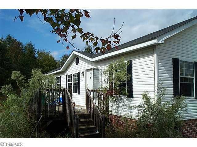 2446 Mountain View Rd, Asheboro, NC 27205 - photo 1