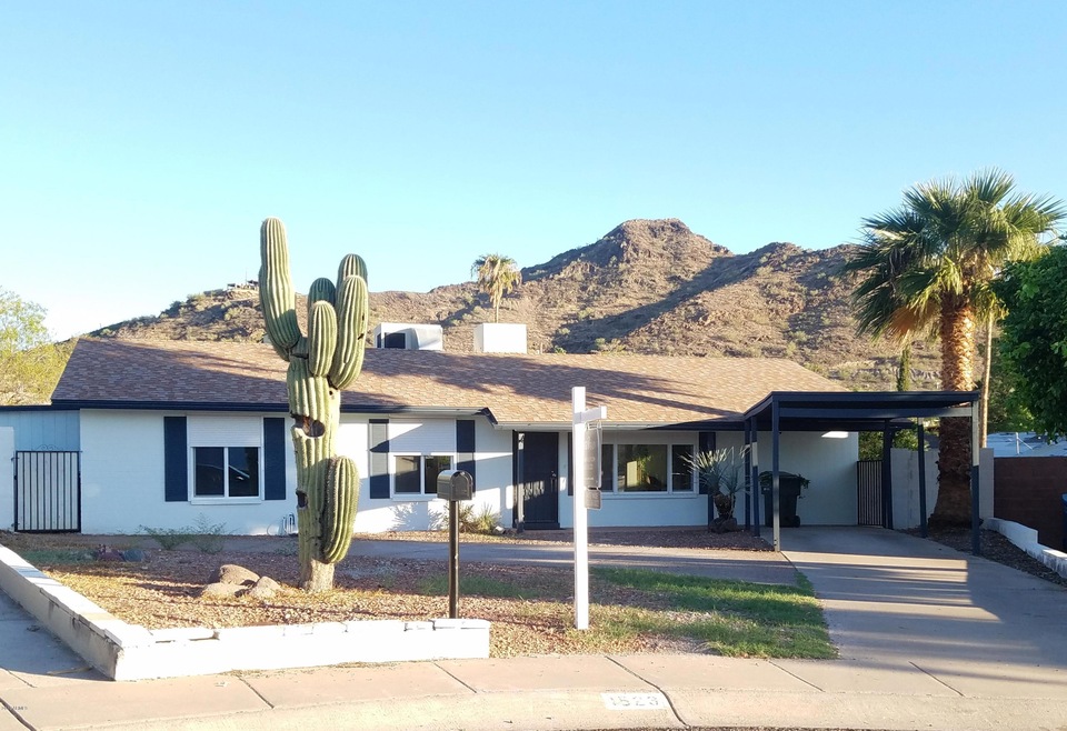 1523 E Carol Ave, Phoenix, AZ 85020 - photo 1