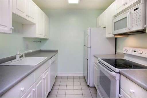 10 Charlesgate E unit 303, Boston, MA 02215 - photo 1