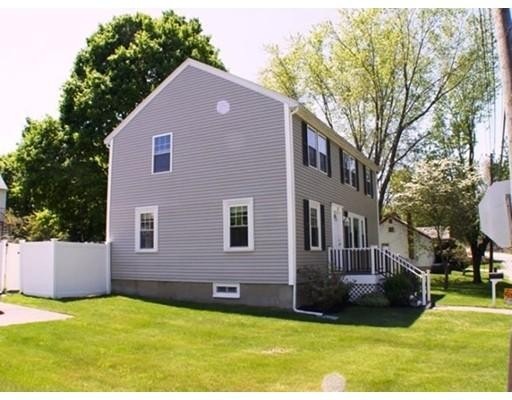 37 Ode St unit 37, Waltham, MA 02451 - photo 1