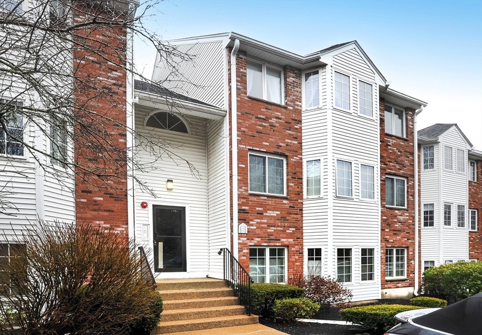 Sold $381,900 • Co-Listing Agent