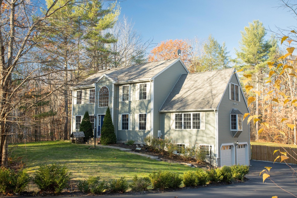 10 Brookwood Dr