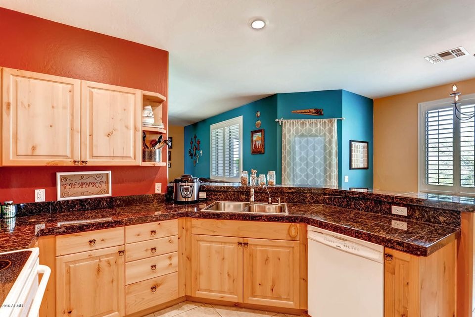 2324 W Lazy G Ranch Rd New-large-009-11-