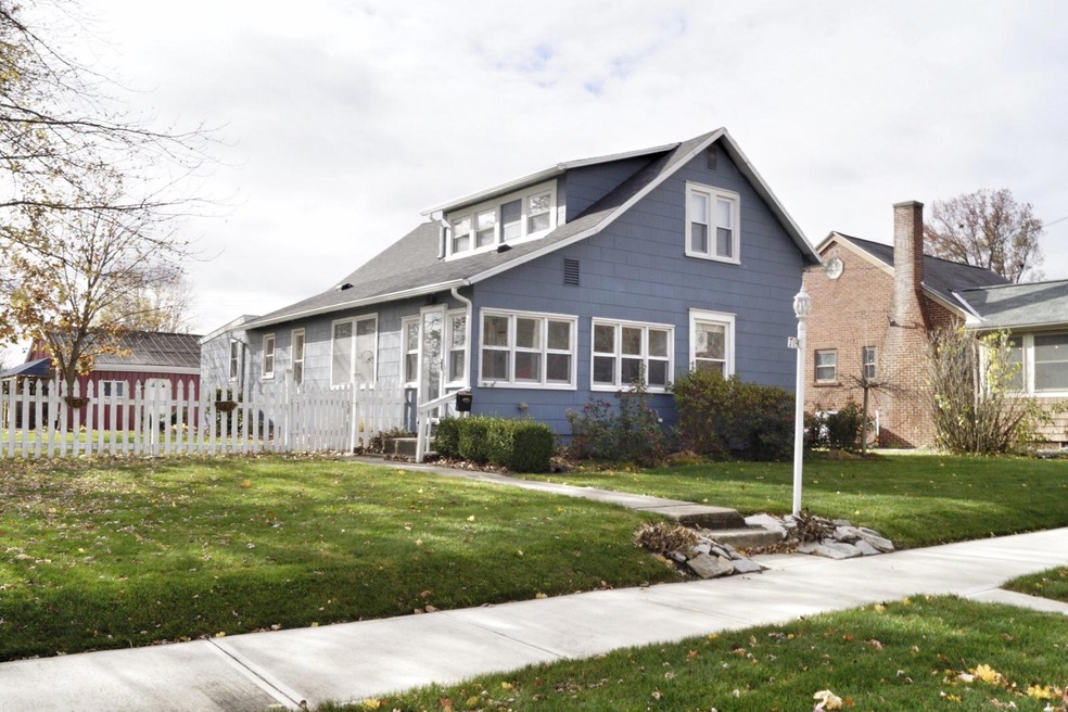 719 W 9th St, Marysville, OH 43040 - photo 1