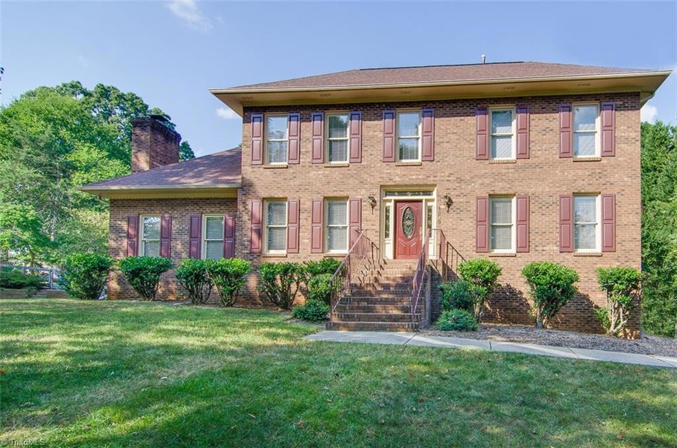 Wonderful traditional family home in Blairwood