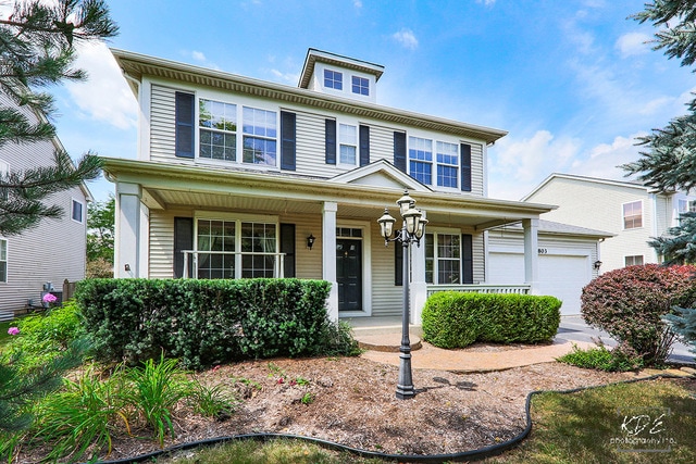 Southgate Park Community.  Spacious Front Porch.