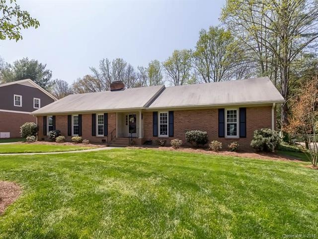 Adorable full brick ranch in Stonehaven!  Complete