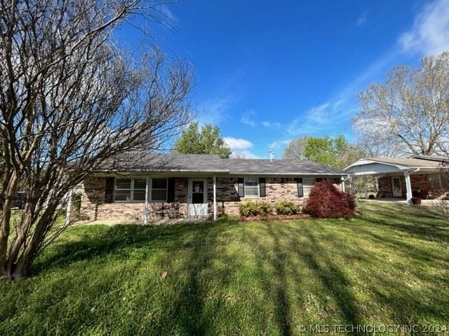 1101 NW 9th St, Stigler, OK 74462 - photo 1