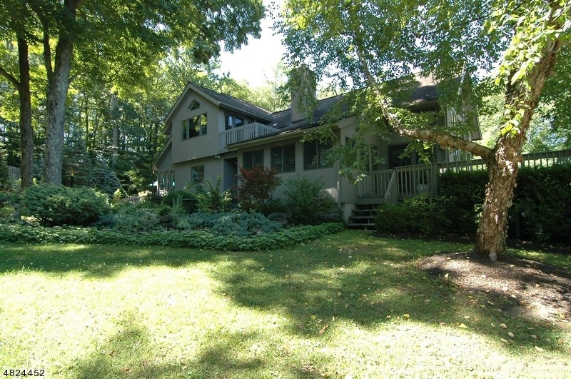 39 Golden Chain Rd, Blairstown, NJ 07825 - photo 1