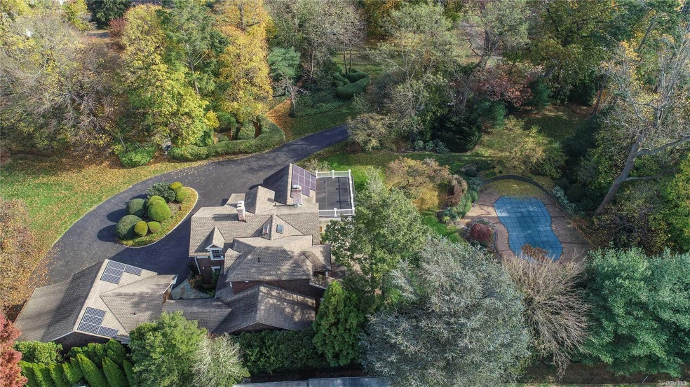 17 I U Willets Rd, Old Westbury, NY 11568 - photo 1