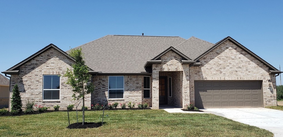 1118 Bernard Meadows Dr, East Bernard, TX 77435 - photo 1