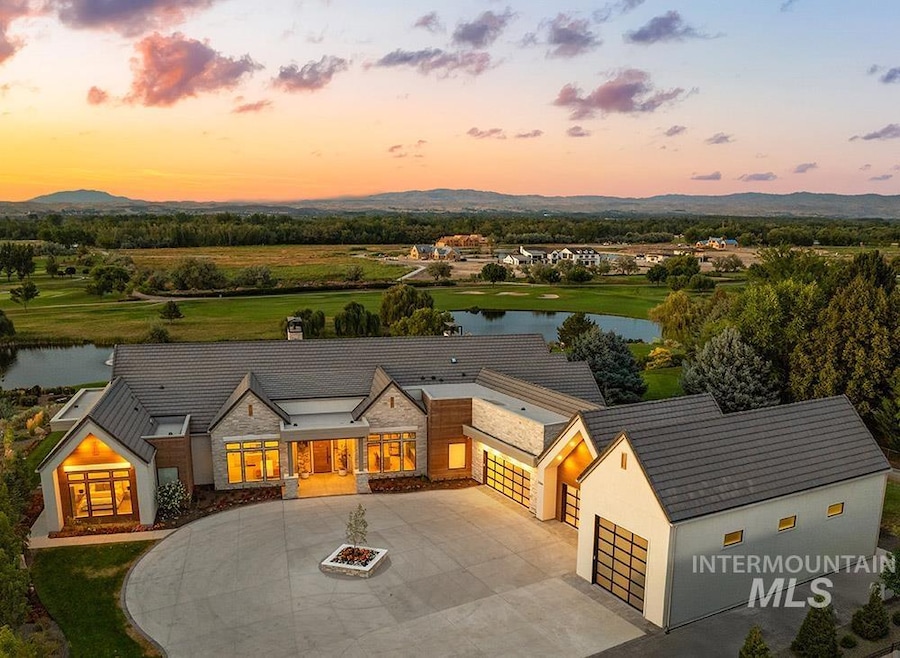 For Sale $5,249,000 • Co-Listing Agent