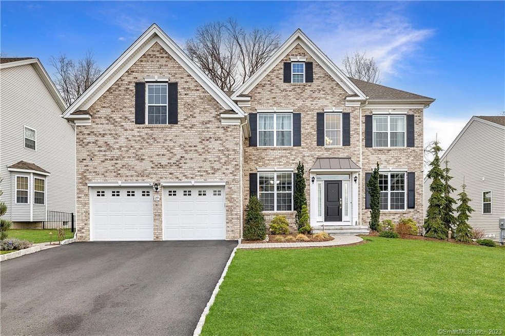 Welcome to 27 South Crossing Way