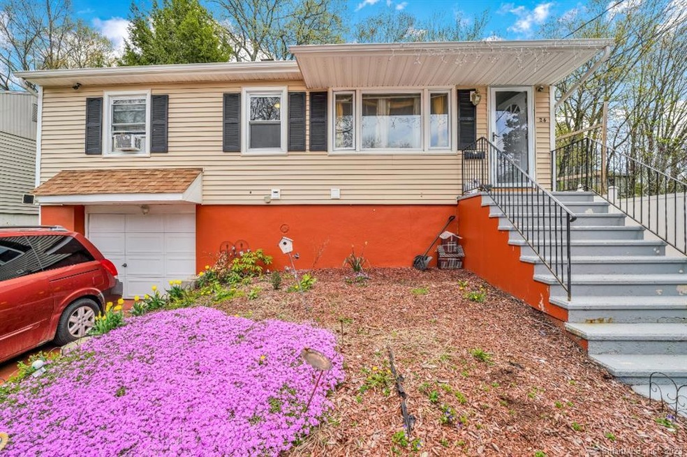 24 Doran St, Waterbury, CT 06704 - photo 1