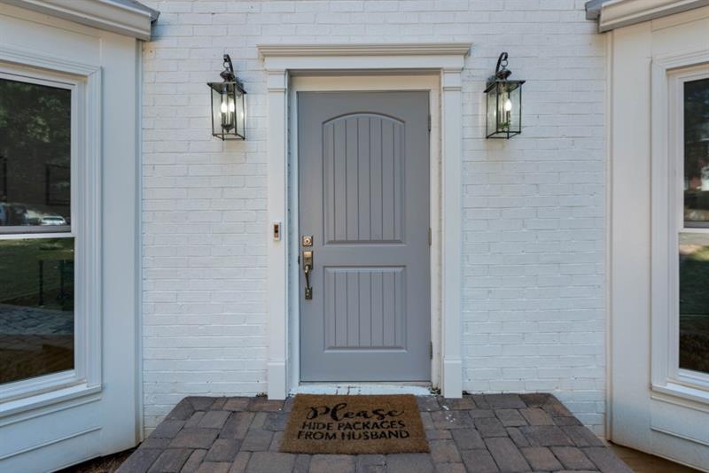 180 Spring Ridge Ct, Roswell, GA 30076 - photo 1