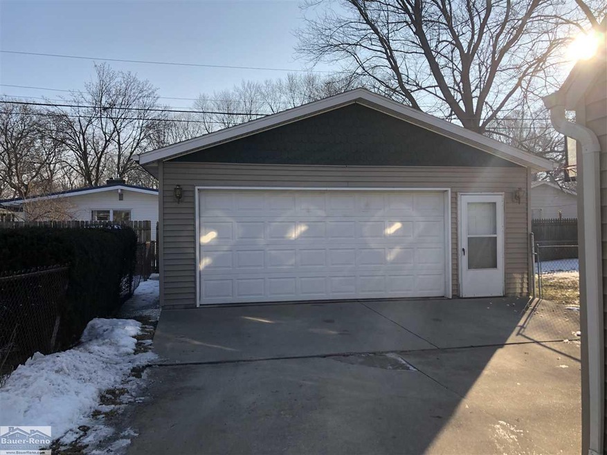 2842 Walnut St, Port Huron, MI 48060 - photo 1