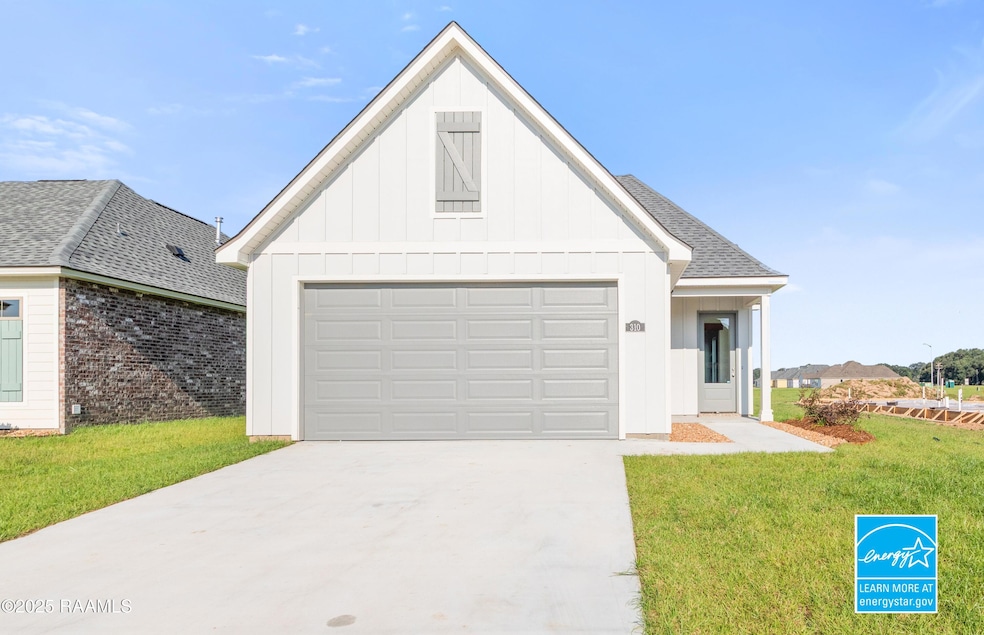 310 Gun Runner Dr, Lafayette, LA 70507 - photo 1