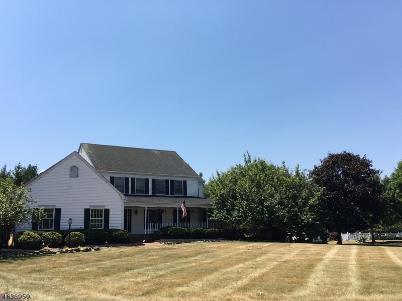 32 Cheston Ct, Belle Mead, NJ 08502 - photo 1