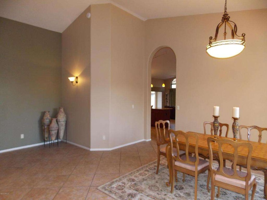 393 W Larona Ln, Tempe, AZ 85284 - photo 1