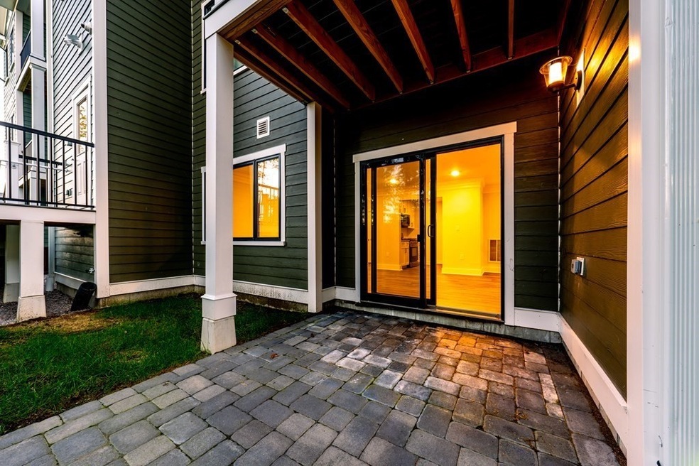 17B Hennery Way unit B, Medfield, MA 02052 - photo 1