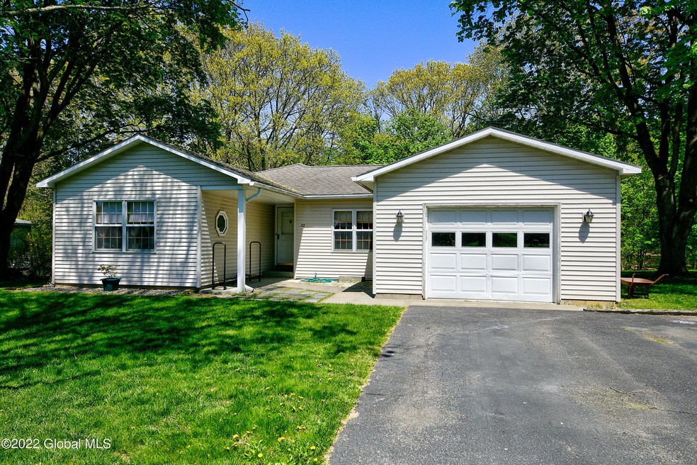 23 Wanda Ct, Troy, NY 12180 - photo 1