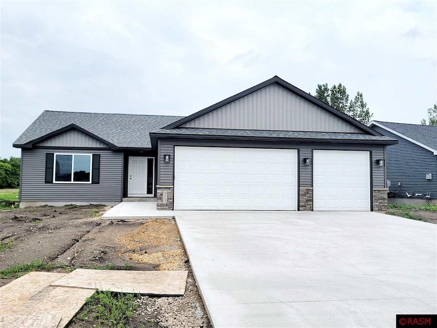 Sold $372,000