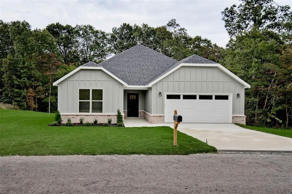 1 Pagham Ln, Bella Vista, AR 72714 - photo 1